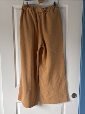Women’s Wide-Leg Sweatpants
